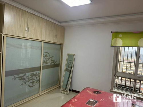 西部放歌,房東急售,最前排電梯小高層,精裝修,三室兩廳兩衛(wèi),中間好樓層,落地窗陽臺,證滿五年,有鑰匙 滕州二手房出售