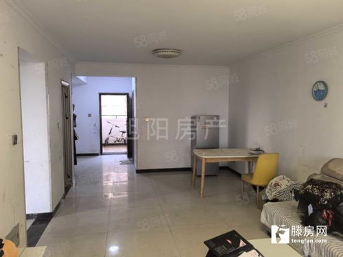 市中心 城建金河灣a區電梯23層三室兩廳一衛114平簡裝92萬證滿兩年,看房預約 滕州二手房出售