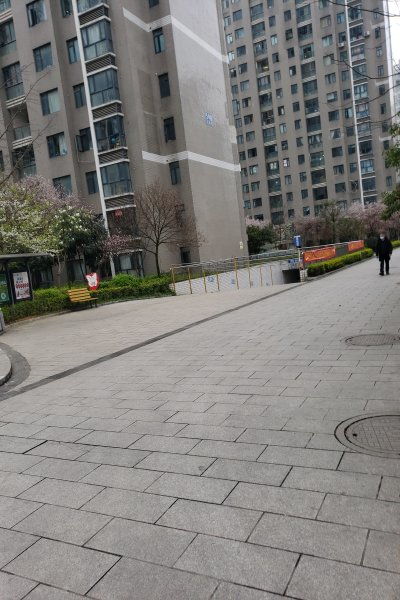 金陽世紀城龍嘉苑優點 不足,金陽世紀城龍嘉苑怎么樣,金陽世紀城龍嘉苑周邊房產中介經紀人評價 貴陽安居客