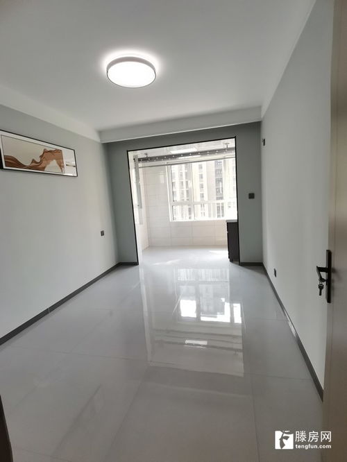 城東 城建東城名景3室2廳2衛,送車位,送儲藏室,可,中間好樓層,全新精裝修 滕州二手房出售