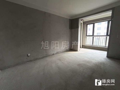 城東 凱潤花園,電梯11層,四室兩廳兩衛,170平毛坯新房168萬,新證,看房方便有鑰匙 滕州二手房出售