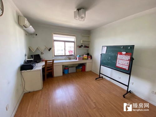 城北學區,華騰西區,總高11的,一梯兩戶,飛機戶型,三室兩廳兩衛,送車位儲藏室,證滿五年,有鑰匙看房 滕州二手房出售