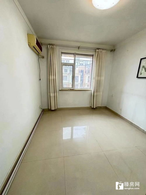 翠湖天地稀缺房源 7層洋房電梯5樓 北辛學區三室兩廳精裝修